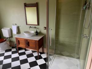 The Exchange Beaconsfield - Offering Heritage Accommodation的一间浴室