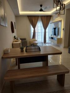 Φωτογραφία από το άλμπουμ του Alanis Residence Kota Warisan KLIA Sepang Nilai 2 bedroom 1 bathroom fully air-cond Wi-Fi Smart TV Pool view σε Kampong Bekoh
