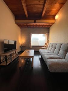 Χώρος καθιστικού στο Check in is available from 12 PM Yokkaichi Miyamadocho House A