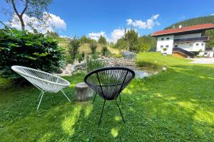 Ogród w obiekcie B&B Landhaus Vierthaler