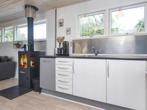 Imagen de la galería de Charming Retreat by the Sea - By Traum Ferienwohnungen, en Odder