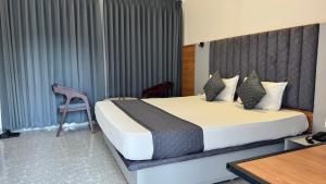 Postel nebo postele na pokoji v ubytování Hotel Insta 18