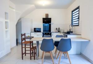 Η κουζίνα ή μικρή κουζίνα στο Villa Livia