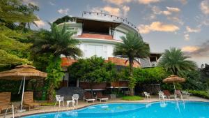 Bazén v ubytování Mount Xanadu Resorts nebo v jeho okolí