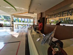 Os clientes hospedados em Halogen Hotel Airport Surabaya