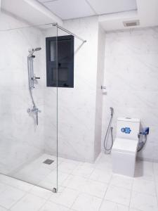 Koupelna v ubytování Liza Hotel