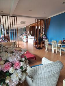 Posezení v ubytování Lalisa Hotel Aonang