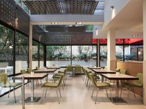 Restaurace v ubytování Novotel Athens