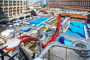 Басейн в Melia Sunny Beach All Inclusive або поблизу
