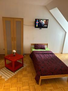 Ένα ή περισσότερα κρεβάτια σε δωμάτιο στο Lilians cosy Apartment JAKO 3a +5 φωτογραφίες