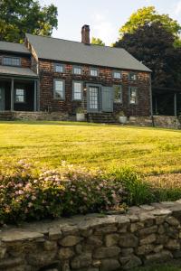 Κήπος έξω από το Stylish Rural Sanctuary Perfect for Every Season!