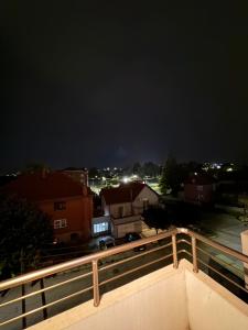 Balkon lub taras w obiekcie Brasic Apartman