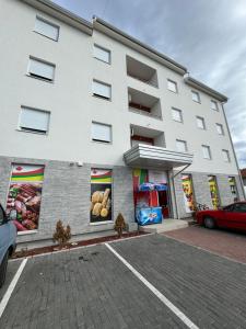 Budynek, w którym mieści się apartament
