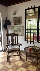 Χώρος καθιστικού στο Vintage Cabin GB