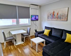 Ruang duduk di Apartman IDEA