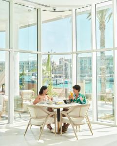 Hosté ubytování Vida Marina marassi hotel apartment with extra fees for beach or pool access شقة فندقية في أوتيل فيدا مراسي مارينا دخول شاطئ البحر او حمام السباحة برسوم إضافية