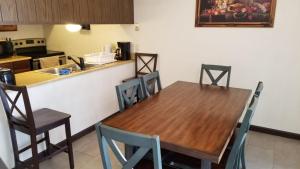 Afbeelding uit fotogalerij van WESTVIEW RESIDENCES & EXTENDED STAY in Page +14 foto's