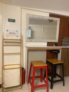 Kuchyň nebo kuchyňský kout v ubytování CHE & JAMES FEMALE GUEST House COLON, CEBU