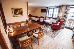 Istumisnurk majutusasutuses Šumava Inn