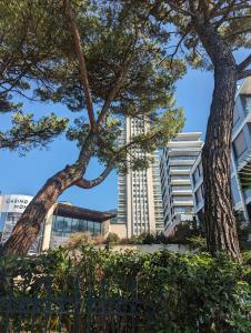 Zgradba, v kateri se nahaja apartma