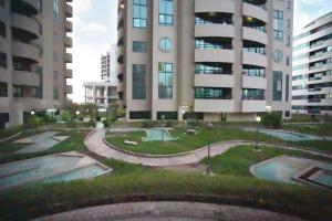 Giardino di Nomad Partition Room in Barsha Heights 3 mins to ICM Metro
