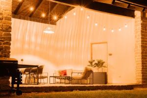 A seating area at Haus Capella