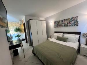 Photo de la galerie de l'établissement T1 Resort & Spa Apartamento Ilha do Sal Santa Maria, à Santa Maria