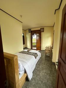 Postel nebo postele na pokoji v ubytování Nuri 47 guest house