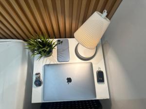 迪拜Quiet Partition Room in Tecom Barsha Heights的相册照片