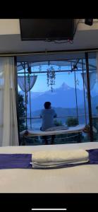 Fotografie z fotogalerie ubytování Mountain facing room in crystal dome v destinaci Rānīpauwa