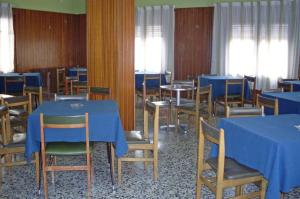 Restaurace v ubytování Hostal Fondevila