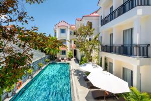 Bazén v ubytování Full Moon Apartments & Villa - Hoi An nebo v jeho okolí