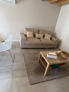 Photo de la galerie de l'établissement Maison 6 couchages entièrement rénovée, à Feurs