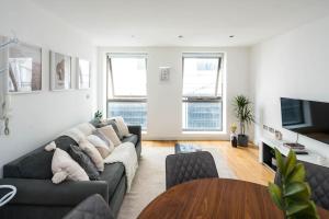 Et tv og/eller underholdning på Prime Location Mews!