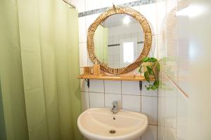 Et badeværelse på Tenerife Surf Camp