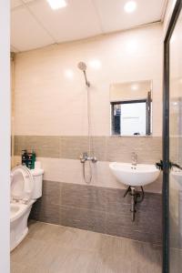 Ένα μπάνιο στο Super Location Old Quater Central +55 φωτογραφίες