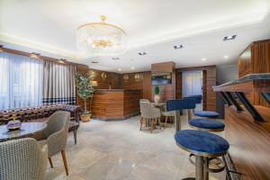 A seating area at La Palace Exclusive Design