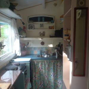 Cucina o angolo cottura di Beautiful Tiny House