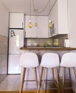 Kuchyň nebo kuchyňský kout v ubytování Stan na dan - apartman Istočno Sarajevo - Lukavica