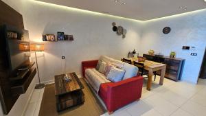Magnifique Vue Mer的休息区