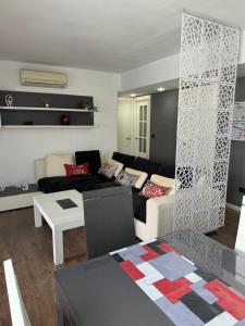 Et opholdsområde på Atico Centro Sol y Vistas