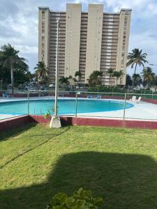Басейн в или близо до Relaxing Studio Near El Yunque With Pool View