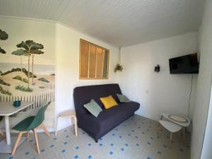 Μια τηλεόραση ή/και κέντρο ψυχαγωγίας στο Côte&Marais