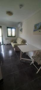 Posezení v ubytování Apartamento Las Faluas + 1 fotografie