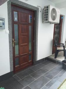 Zdjęcie z galerii obiektu Apartment Frenki- Tkalčićeva -self check in-free parking w Zagrzebiu