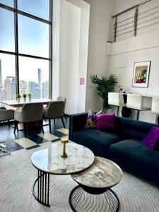 Ora Place JBR的休息区