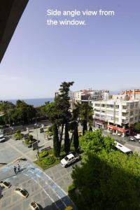 Γενική άποψη της πόλης Αττάλεια ή θέα της πόλης από  αυτό το ξενοδοχείο