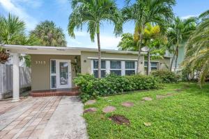 Zahrada ubytování Beach Home Estate I Pool & Ocean