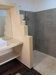 Ένα μπάνιο στο Belle villa à 600 m de l'océan