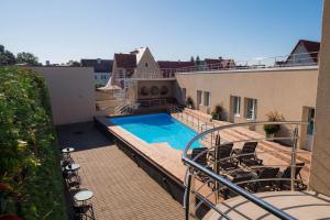 Piscina di Hotel Vesiroos o nelle vicinanze